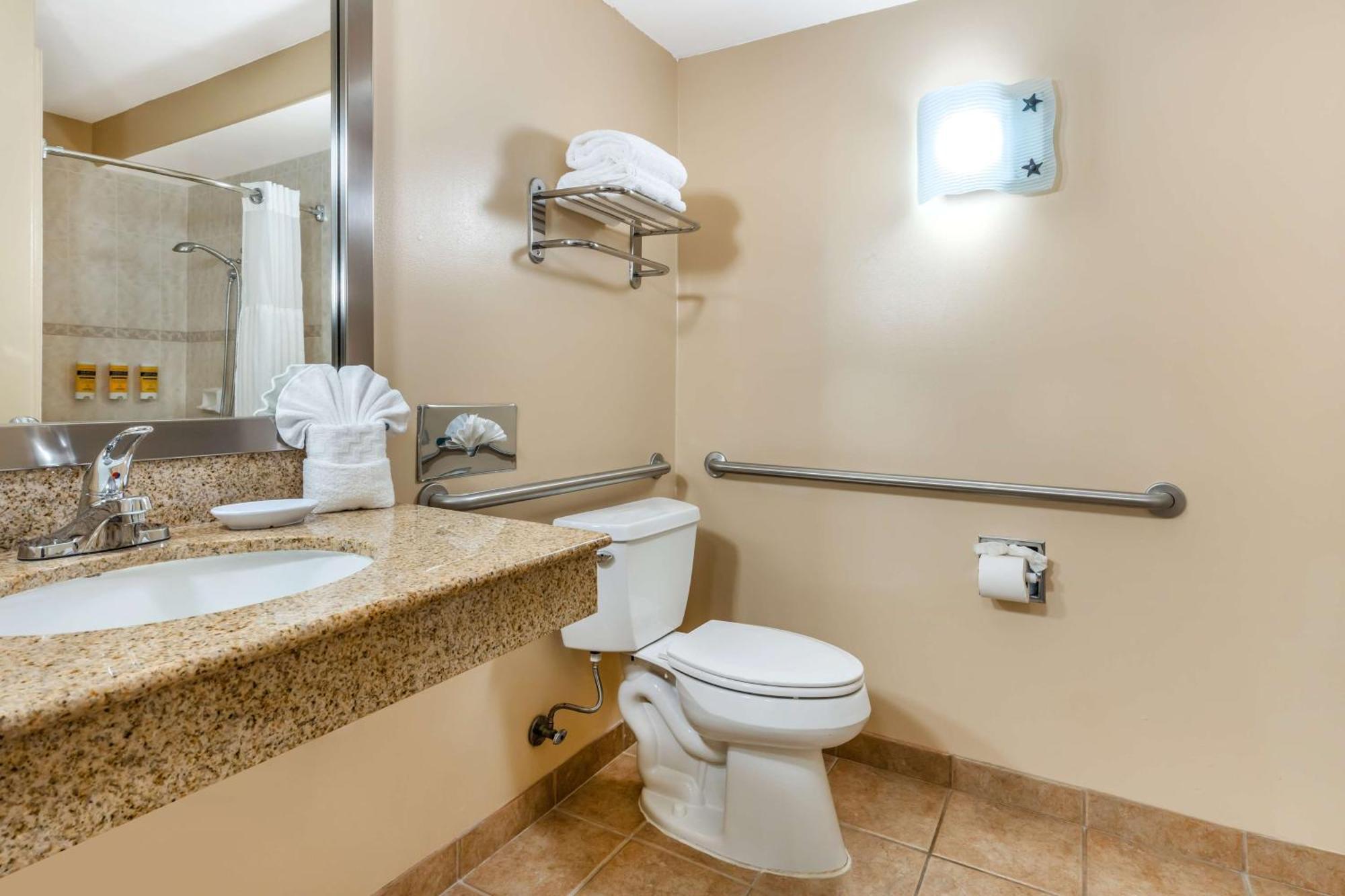 Best Western Plus Capitola By-The-Sea Inn & Suites Ngoại thất bức ảnh