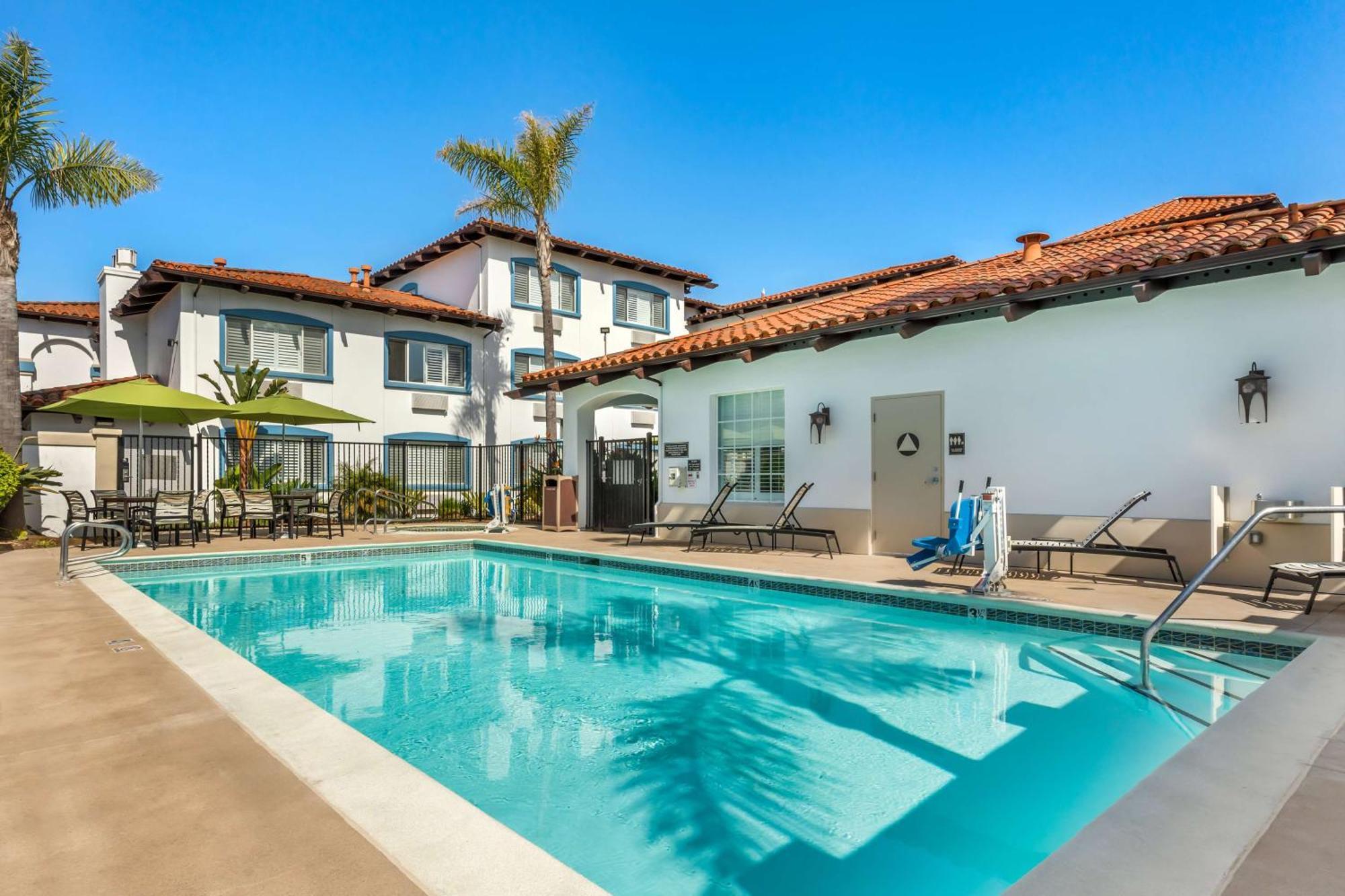 Best Western Plus Capitola By-The-Sea Inn & Suites Ngoại thất bức ảnh